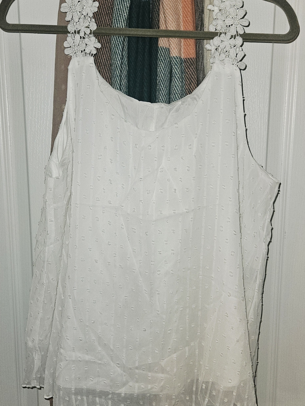 SHEIN White Eyelet Floral Strap Camisole